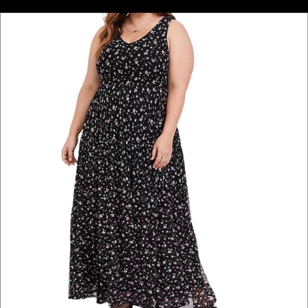 Torrid Black Floral Tiered Mesh Maxi Dress NWT